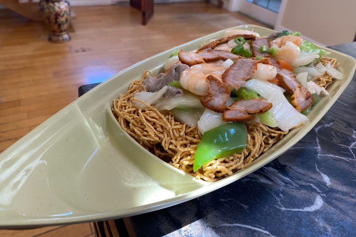5. Cantonese Chow Mein (With Fried Noodle)