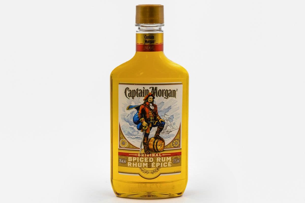 Captain Morgan Spiced Rum (375 ml) (1 x 375mL)