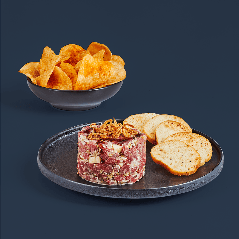 Tartare Boeuf style Pub (Portion Régulière) / Pub Style Beef Tartare (Regular Portion)