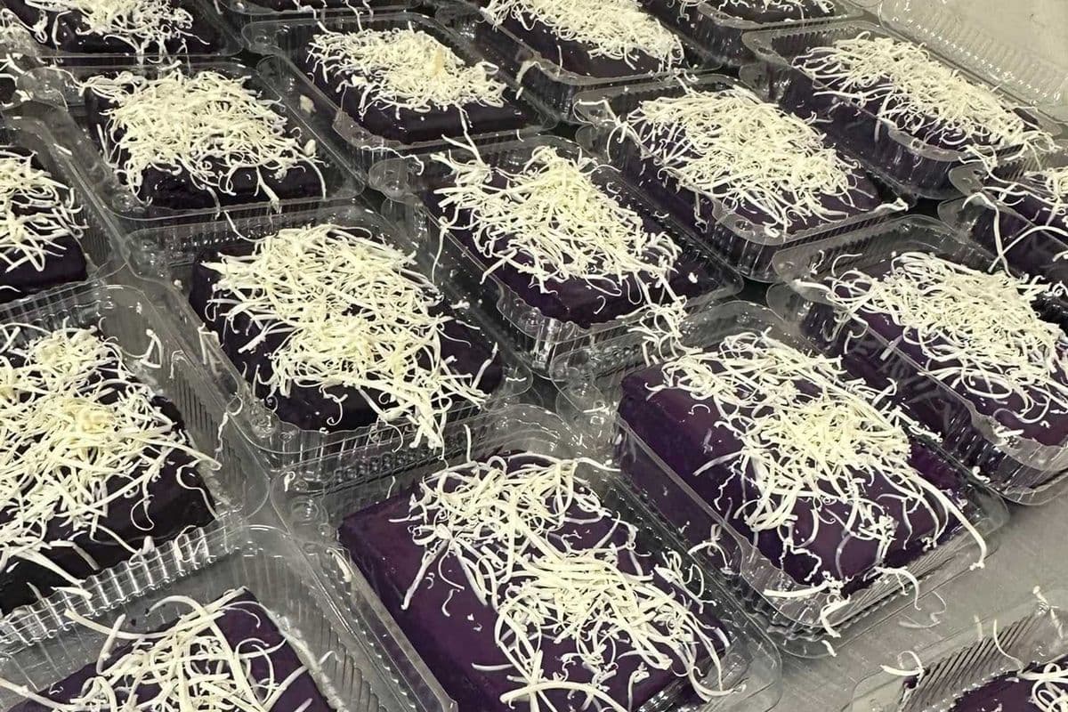 Ube yema cake
