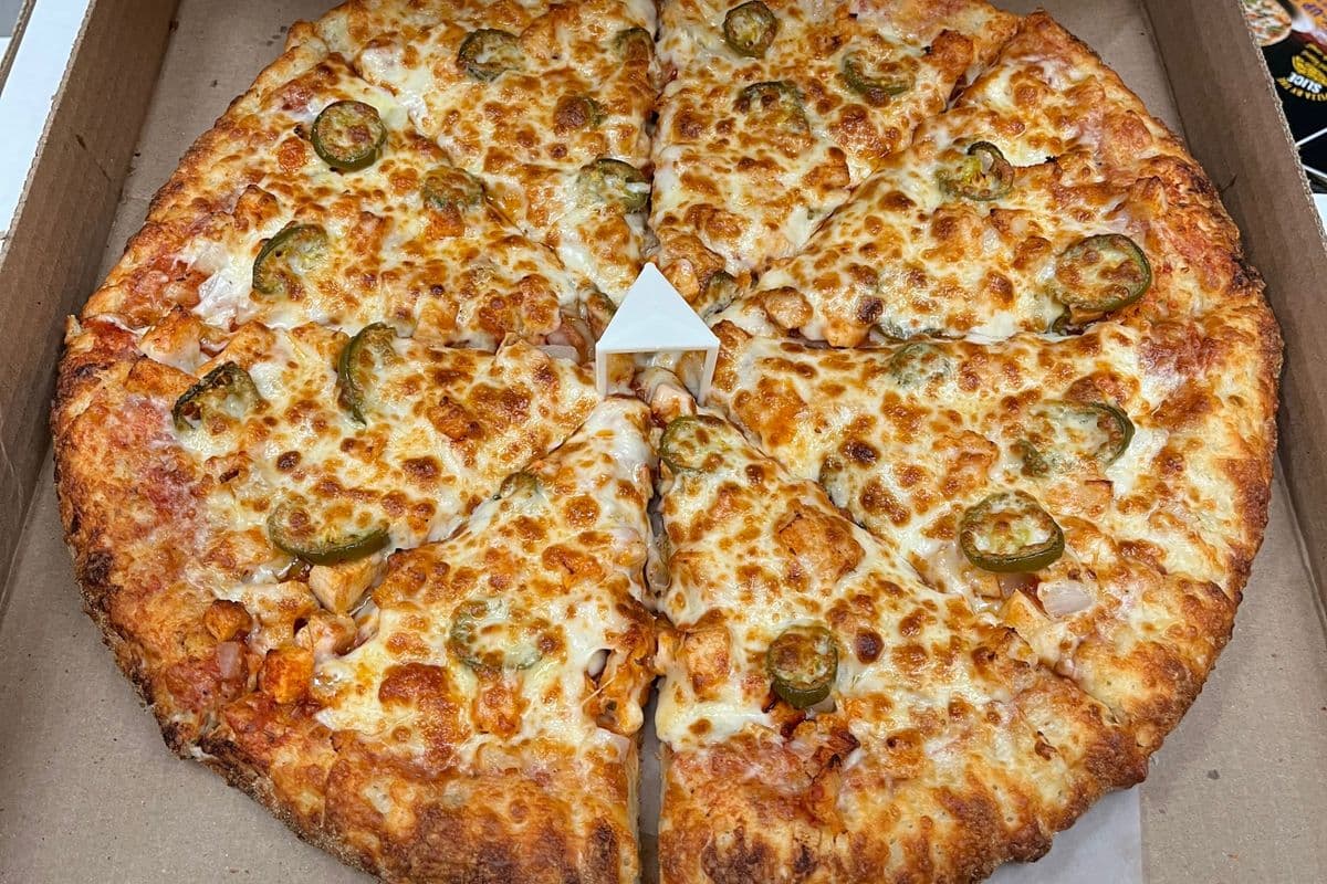 10" Chicken Delight Pizza