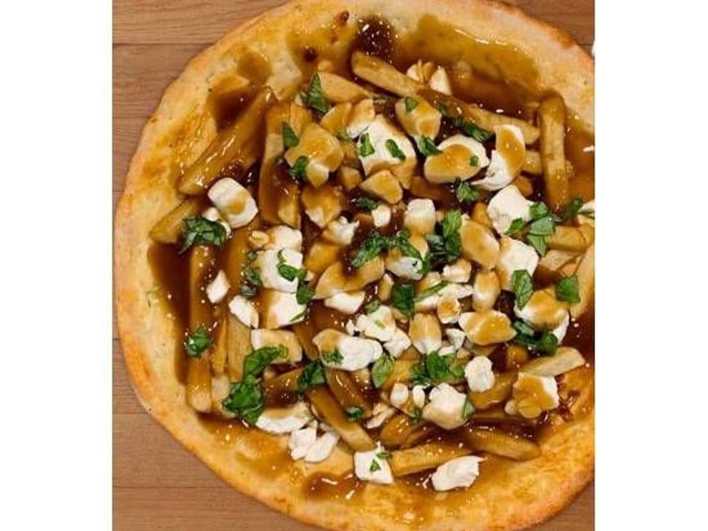 Poutine Pizza