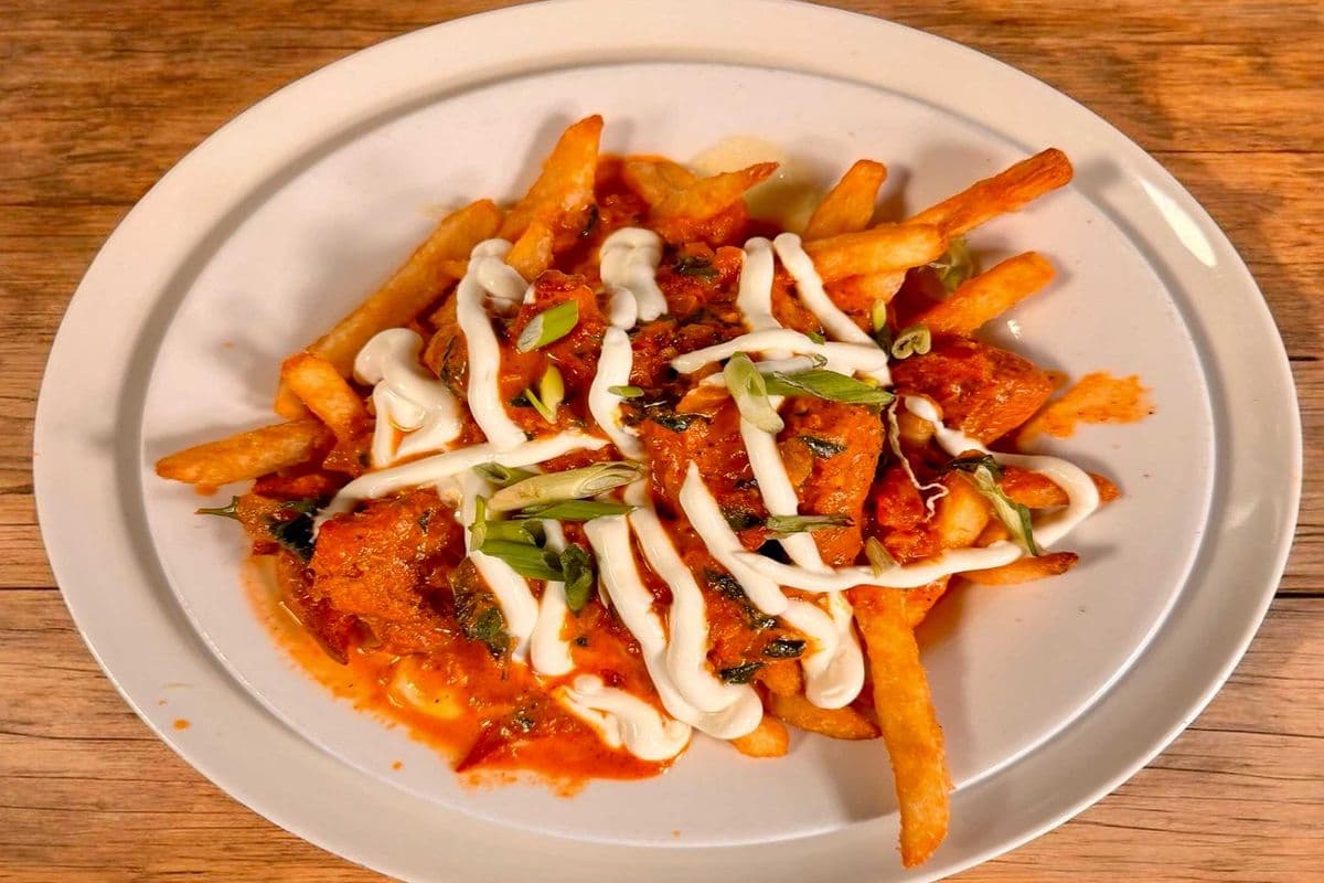 Butter Chicken Poutine