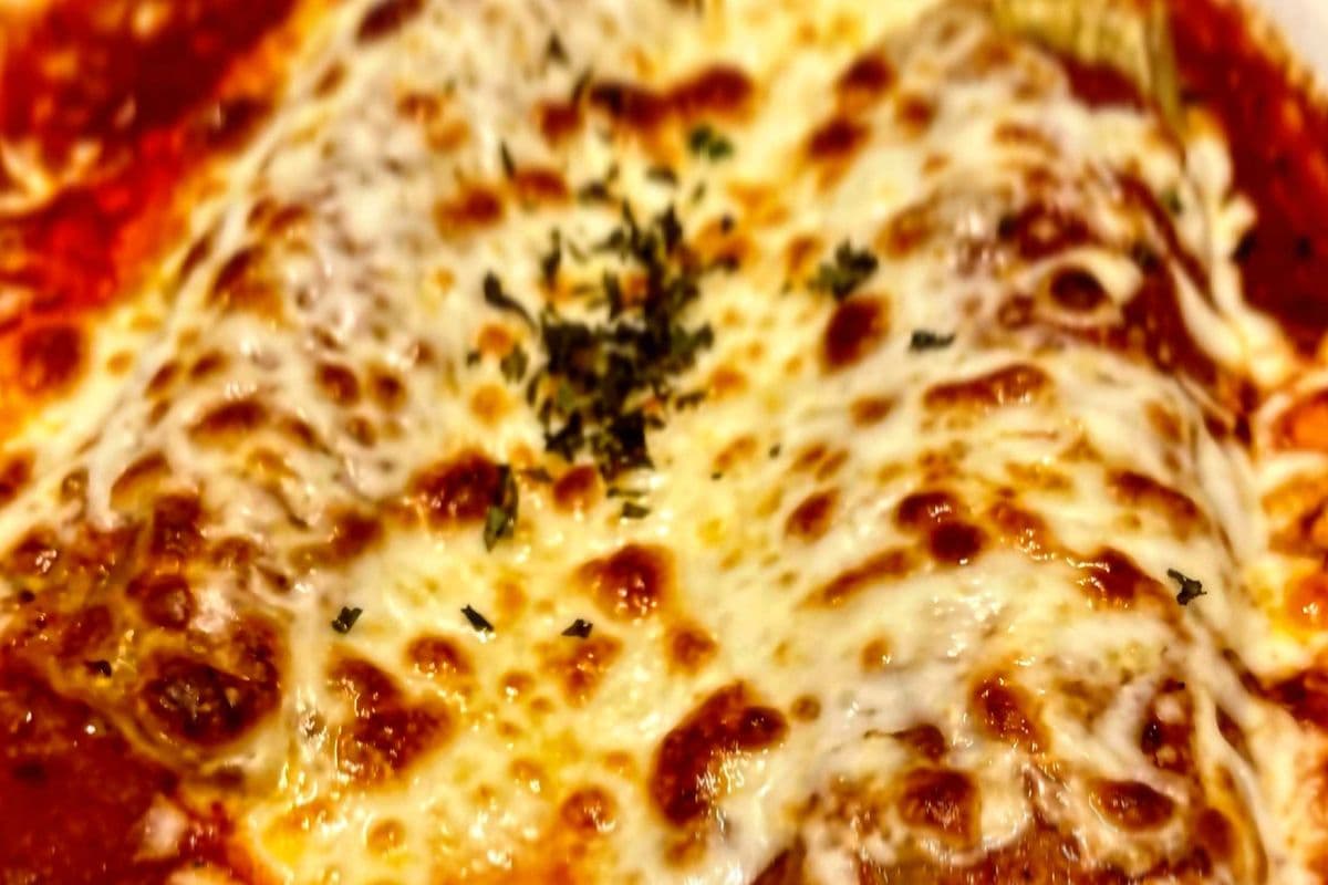Beef and Smoked Gorgonzola Cheese Manicotti