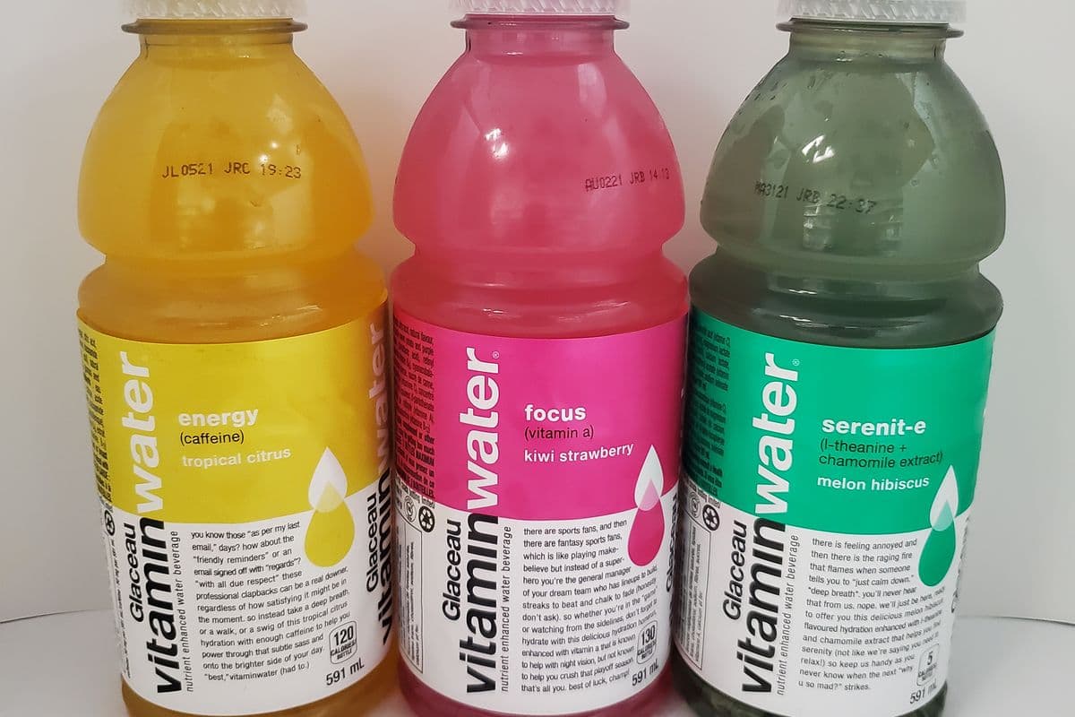 Glaceau Vitamin Water (Assorted Flavor) 591ml