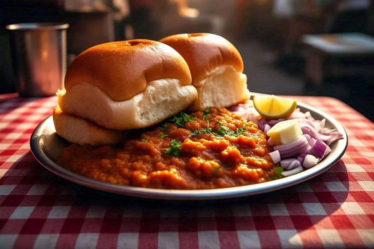 Beach Pav Bhaji (3 Pieces)