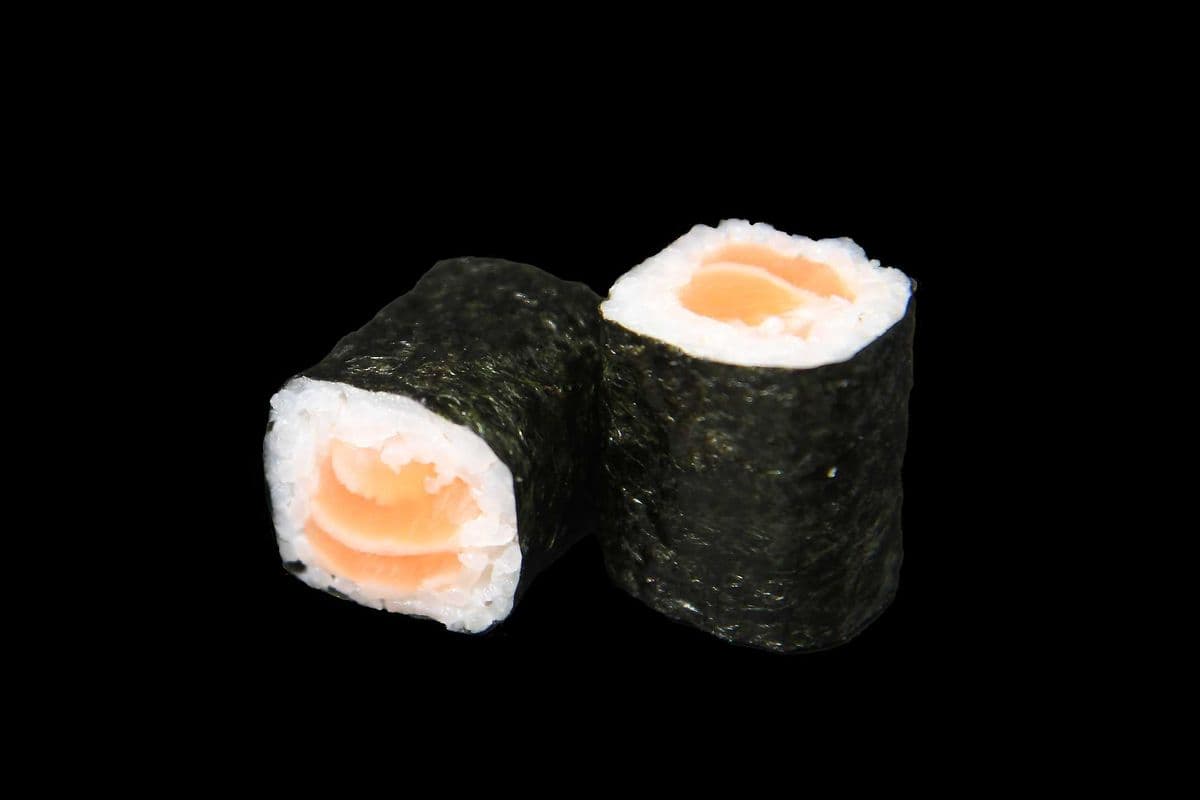 Salmon Maki