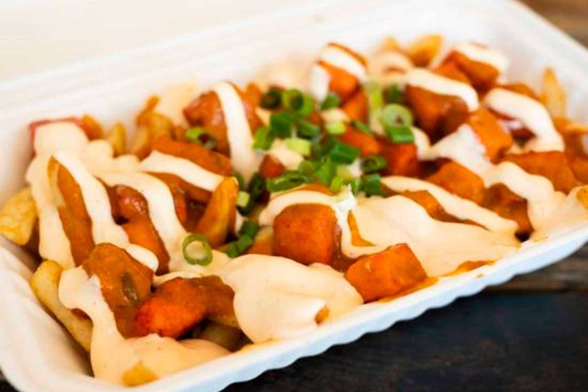 Butter Chicken On Fries