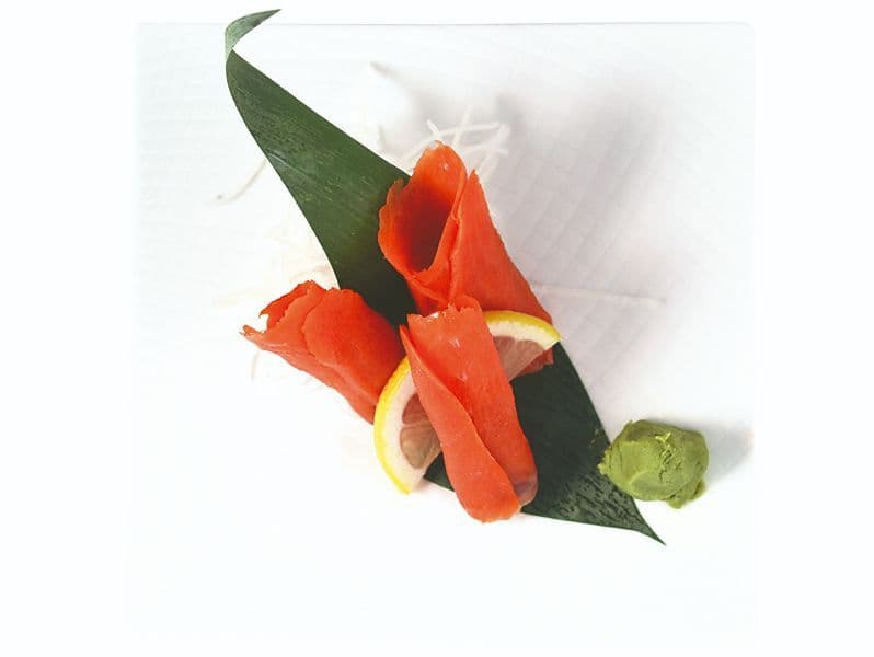 D2. Smoked Salmon Sashimi