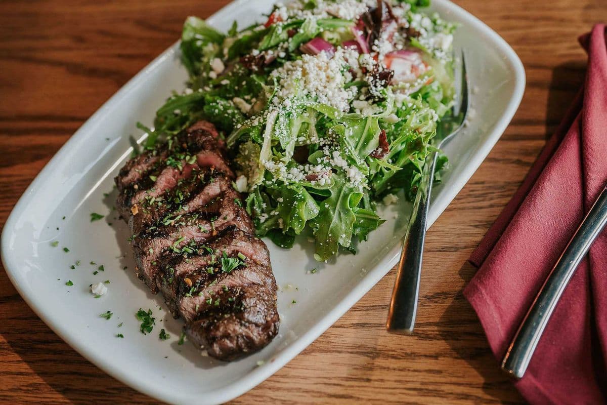 Steak Salad (Gluten-Friendly) (6 oz)