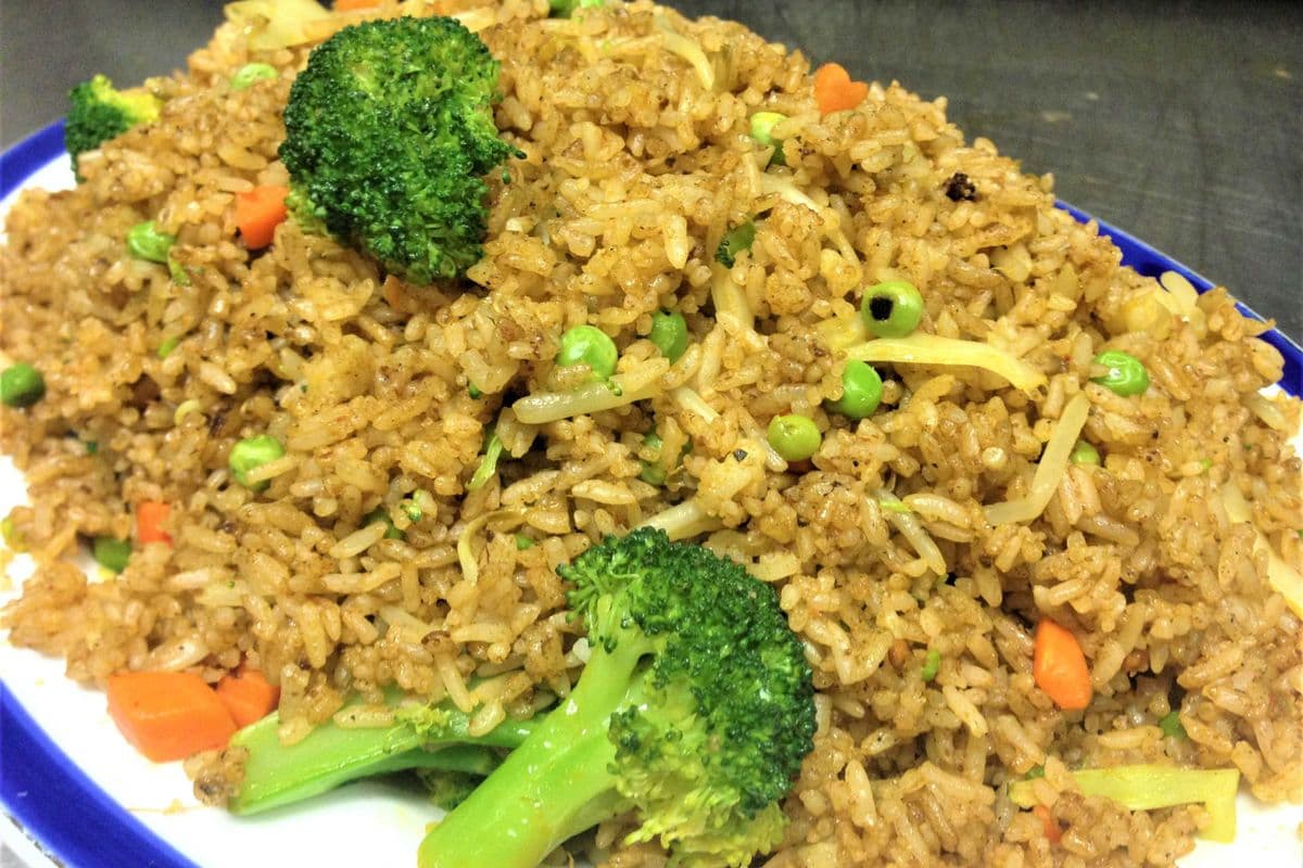 157. Singapore Fried Rice (Curry) (Vegetarian)