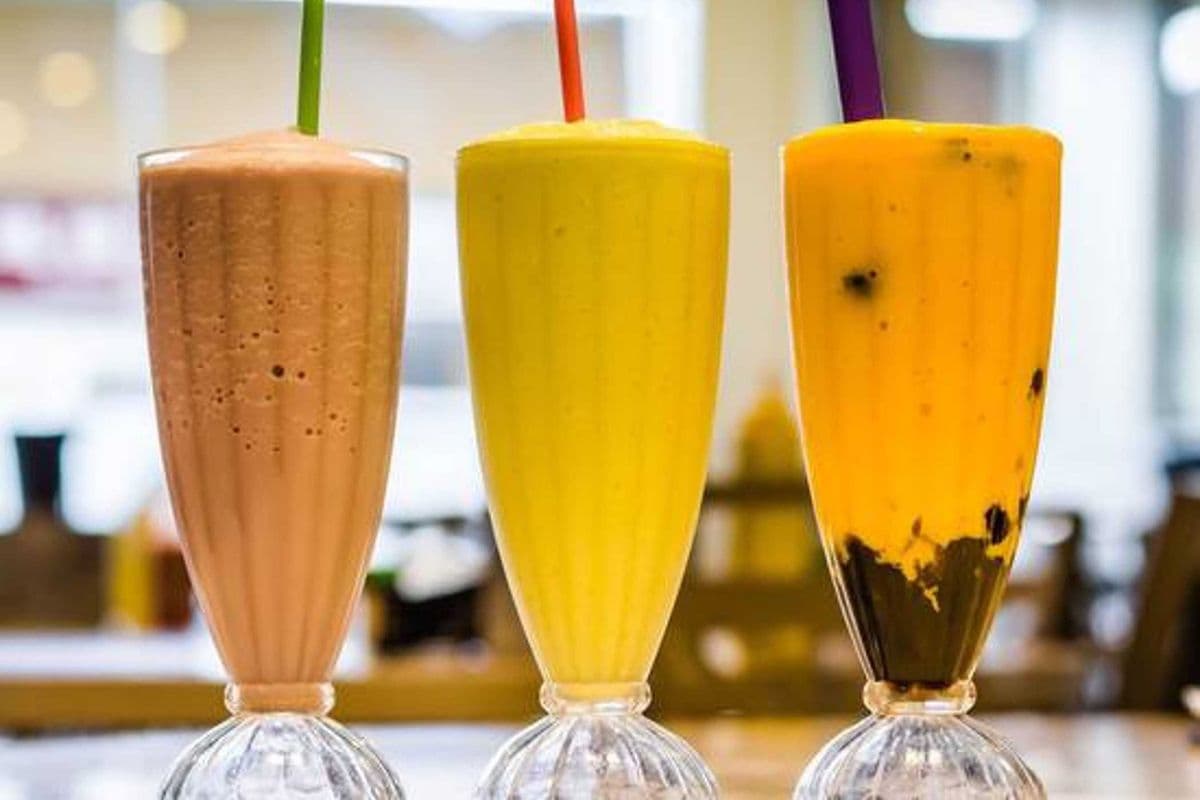 042 - Coconut Shake （椰子) - Dua