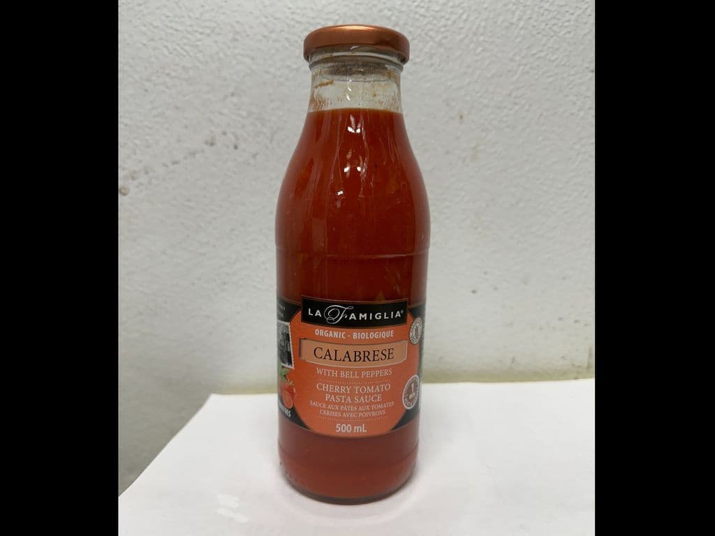 LA FAMIGLIA ORGANIC PASTA SAUCE CALABRESE 500ML