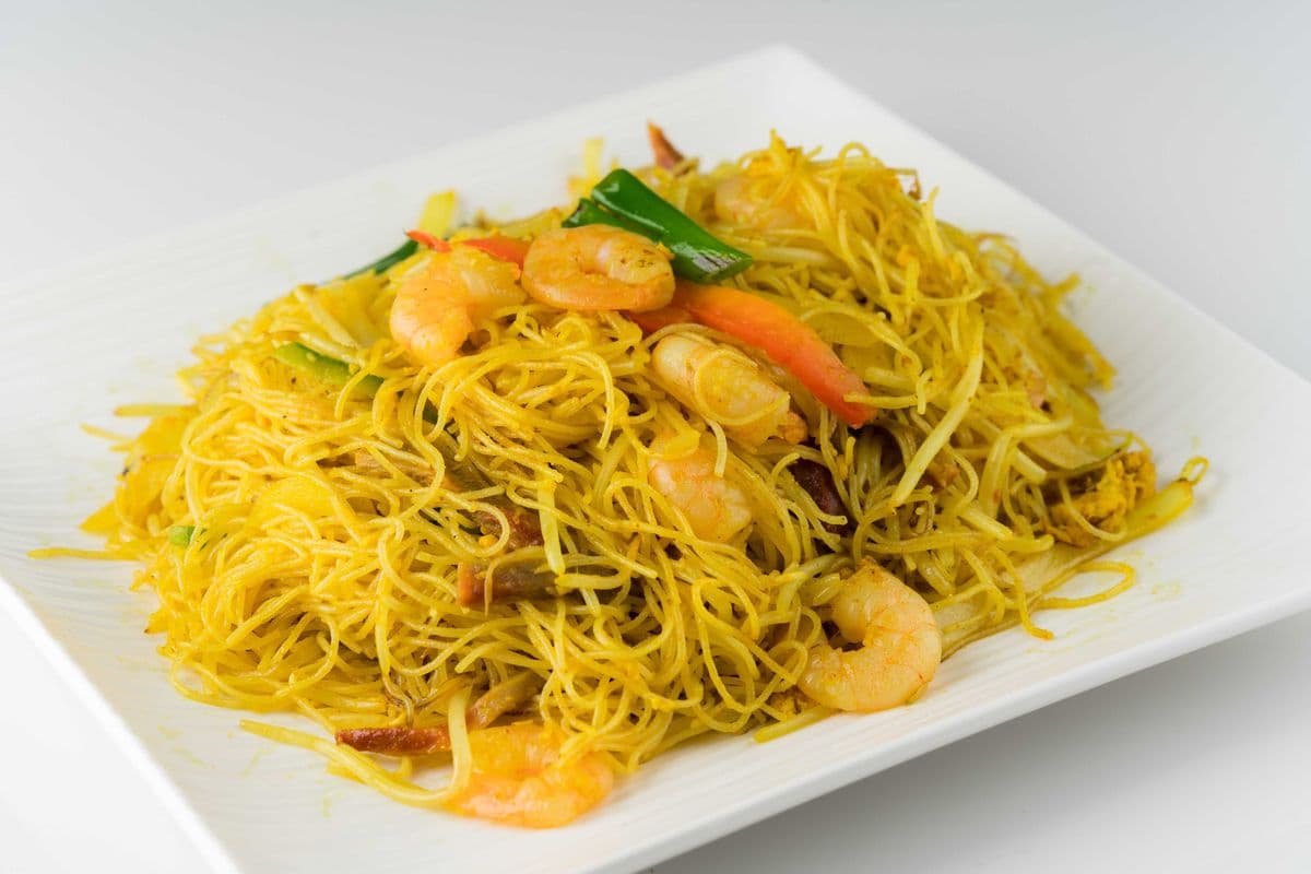 123. Singapore Vermicelli (Pork and Shrimp)