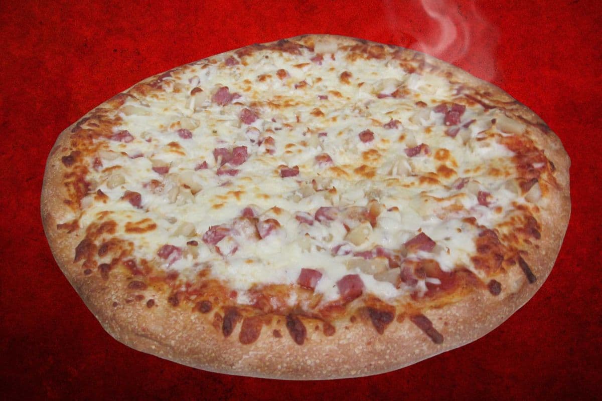 Medium Hawaiian Pizza
