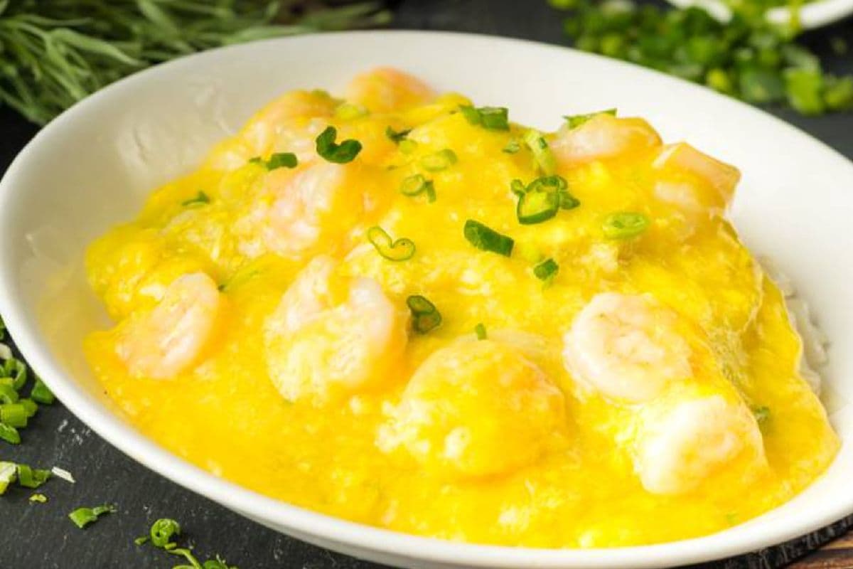 Shrimp and Scrambled Egg Fried Rice Noodle