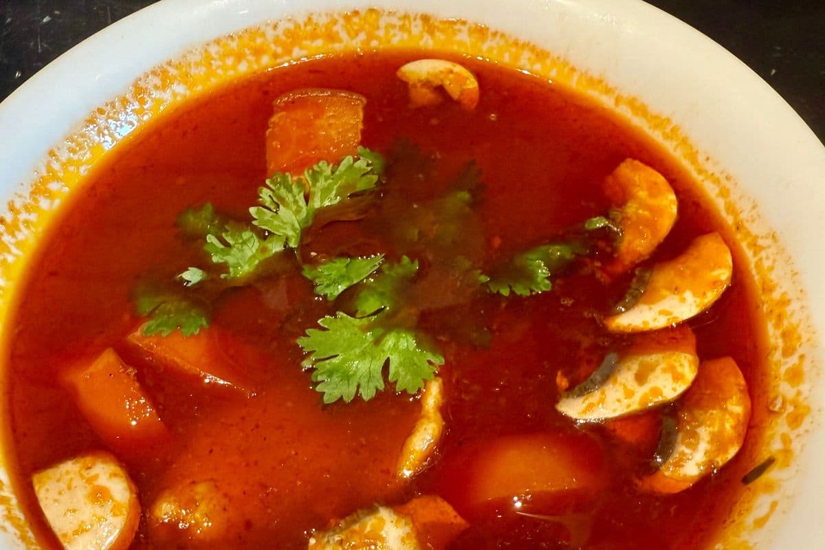 31. Thai Lemongrass Soup (Tom Yum)