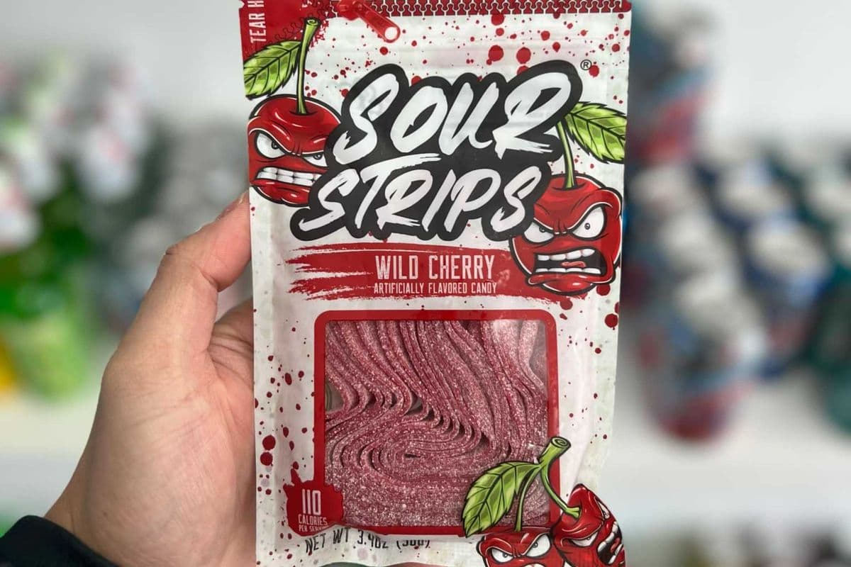 Sour Strips Wild Cherry - 96g