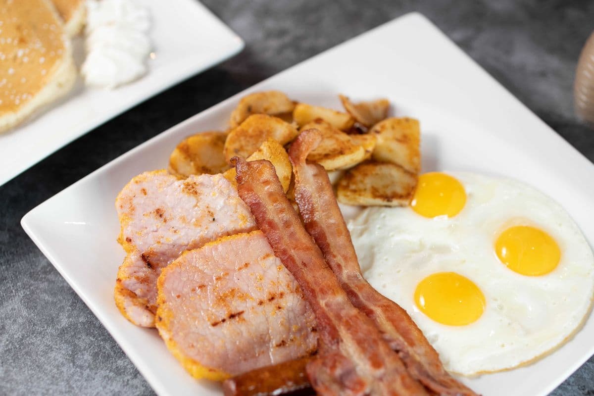 Big Breakfast Combo