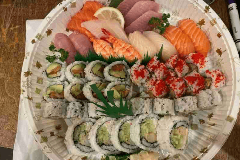 Sashimi and Sushi Tray (46 pcs.)