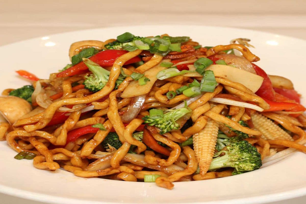 Vegetable Lo Mein