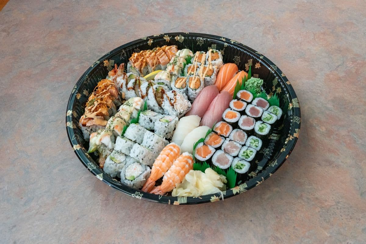 Sushi Tray B (62pcs)