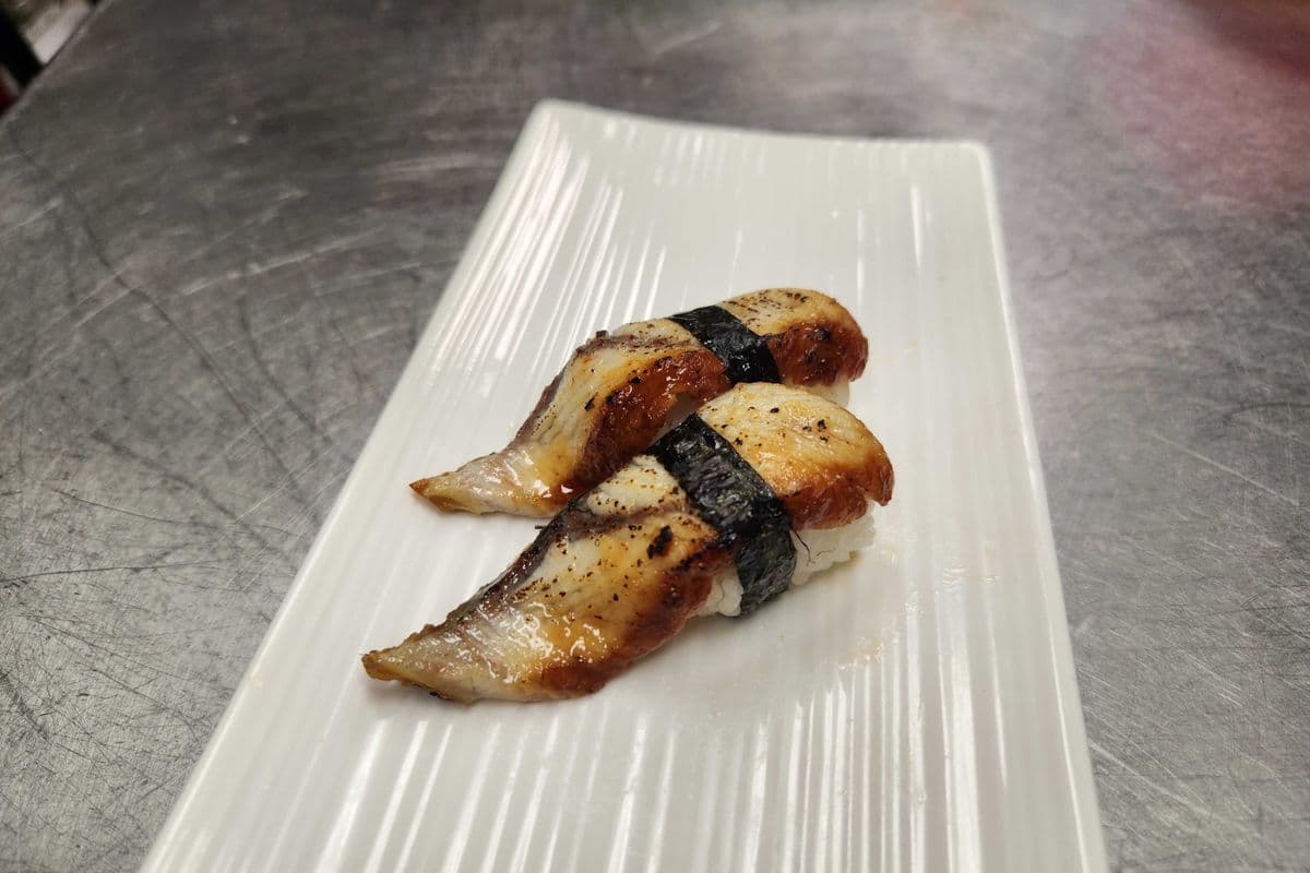 Eel Sushi (2pcs)