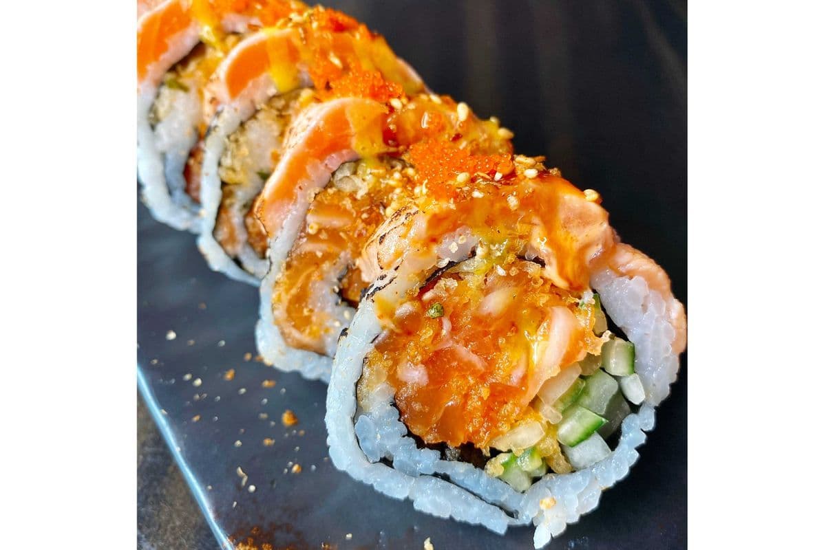Double Spicy Salmon Roll