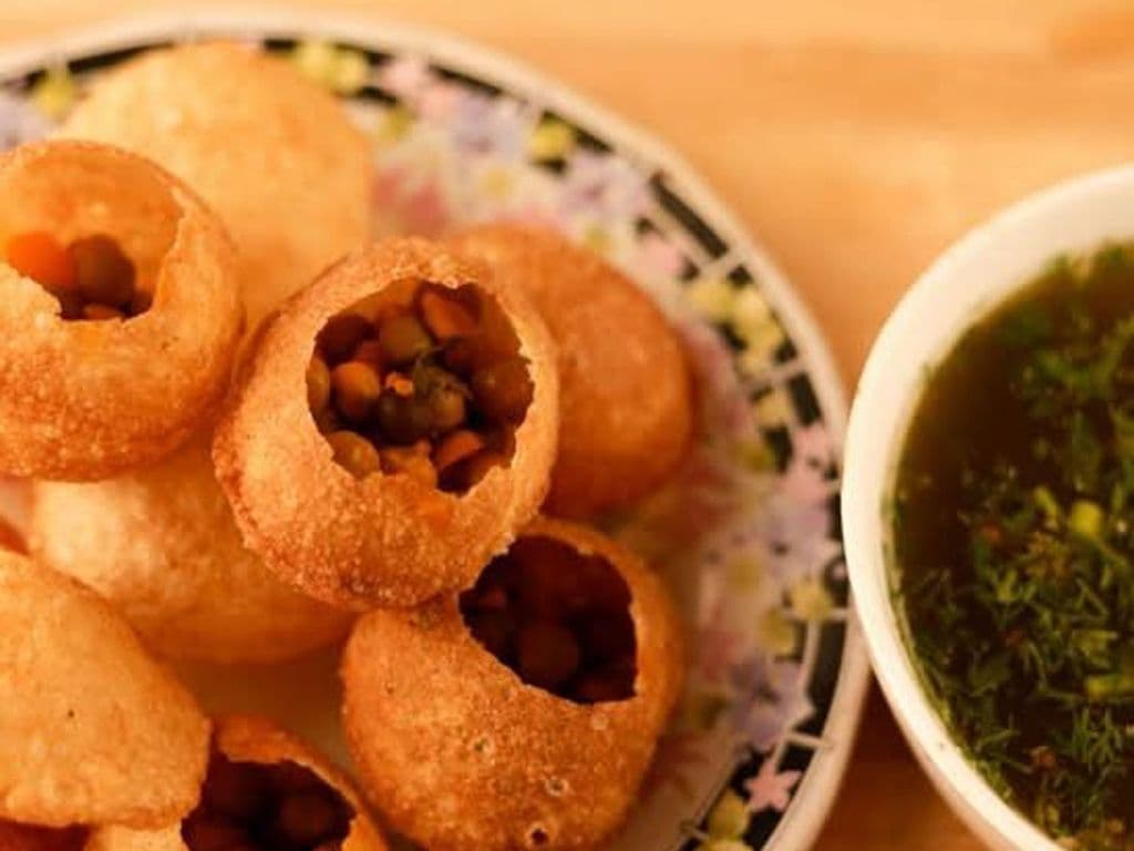 Pani Puri Plate 8 Pcs