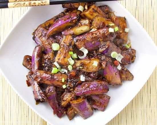 59. Eggplant with Black Bean Sauce (24oz)
