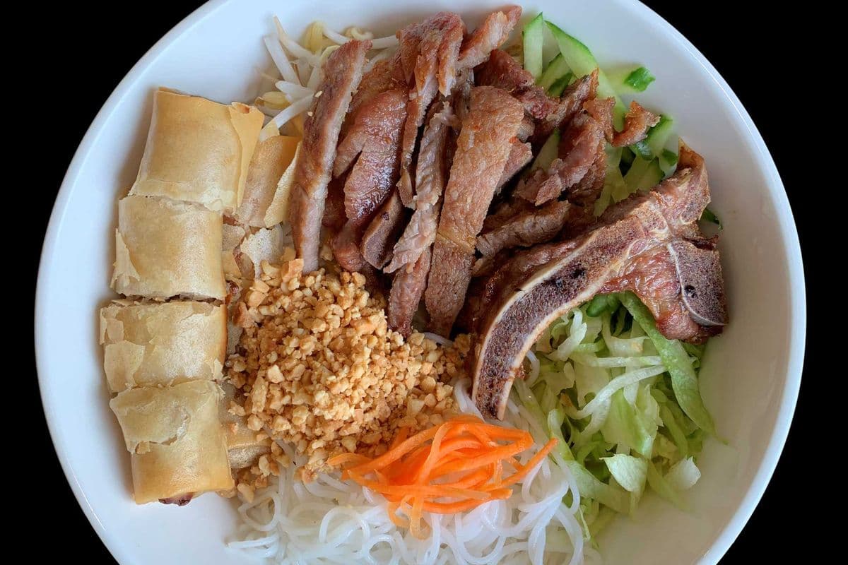 102. Deep-Fried Spring Roll and Grilled Pork Chop