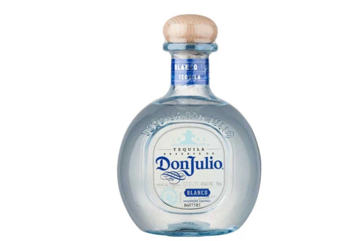 Don Julio Blanco (750 ml Bottle) (1 x 750 ml Bottle)
