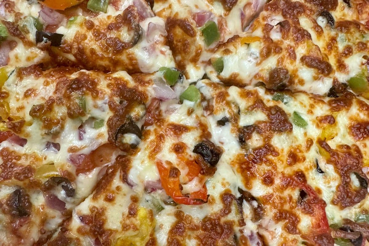 Friend's Vegetarian Pizza
