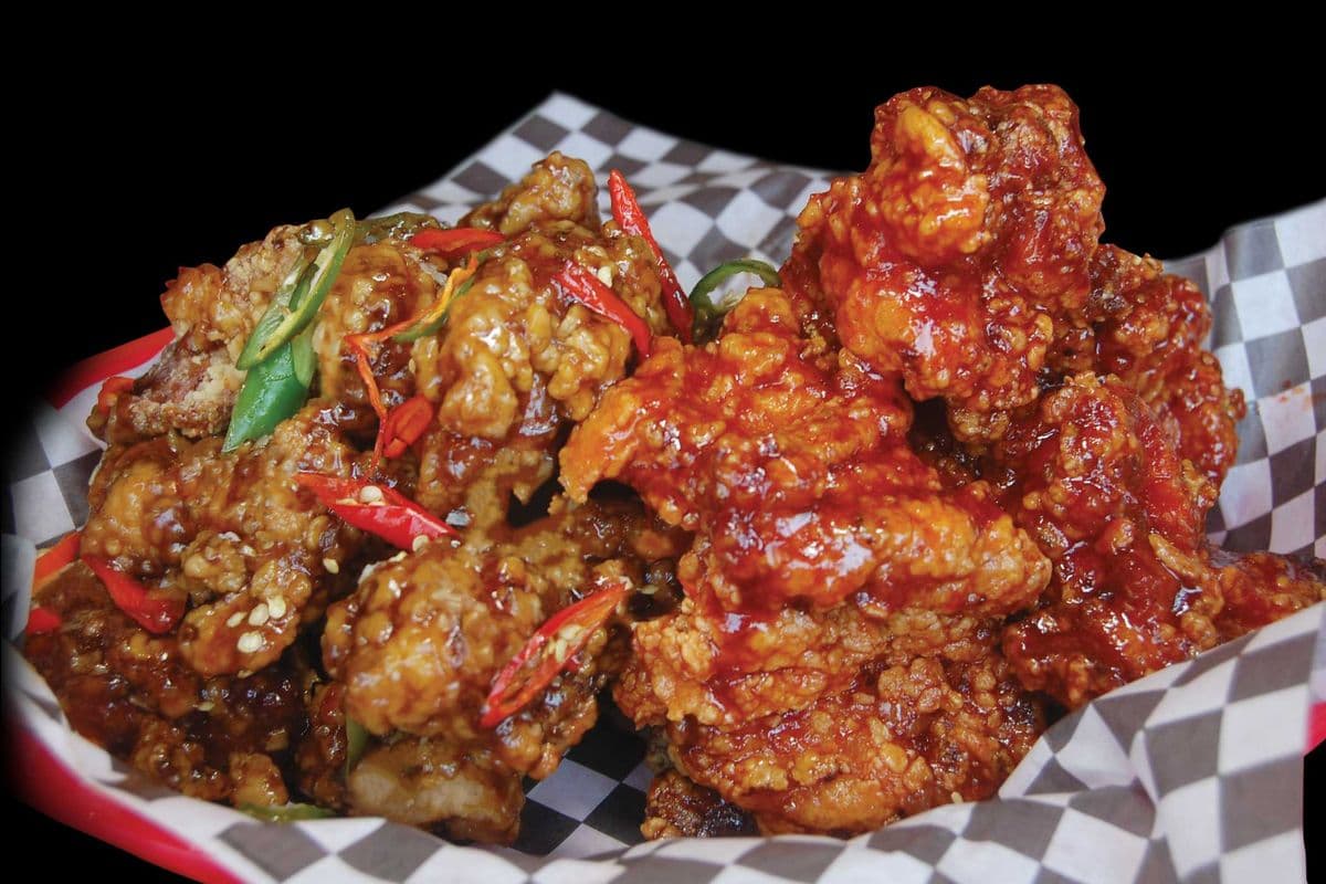 67. Ban/Ban (Half/Half) Korean Fried Chicken (14 pieces)