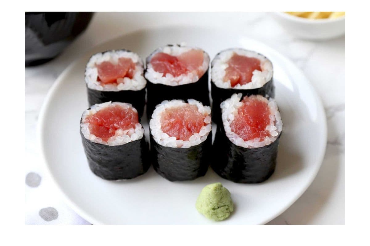 R6 Tuna Roll (6 pcs)