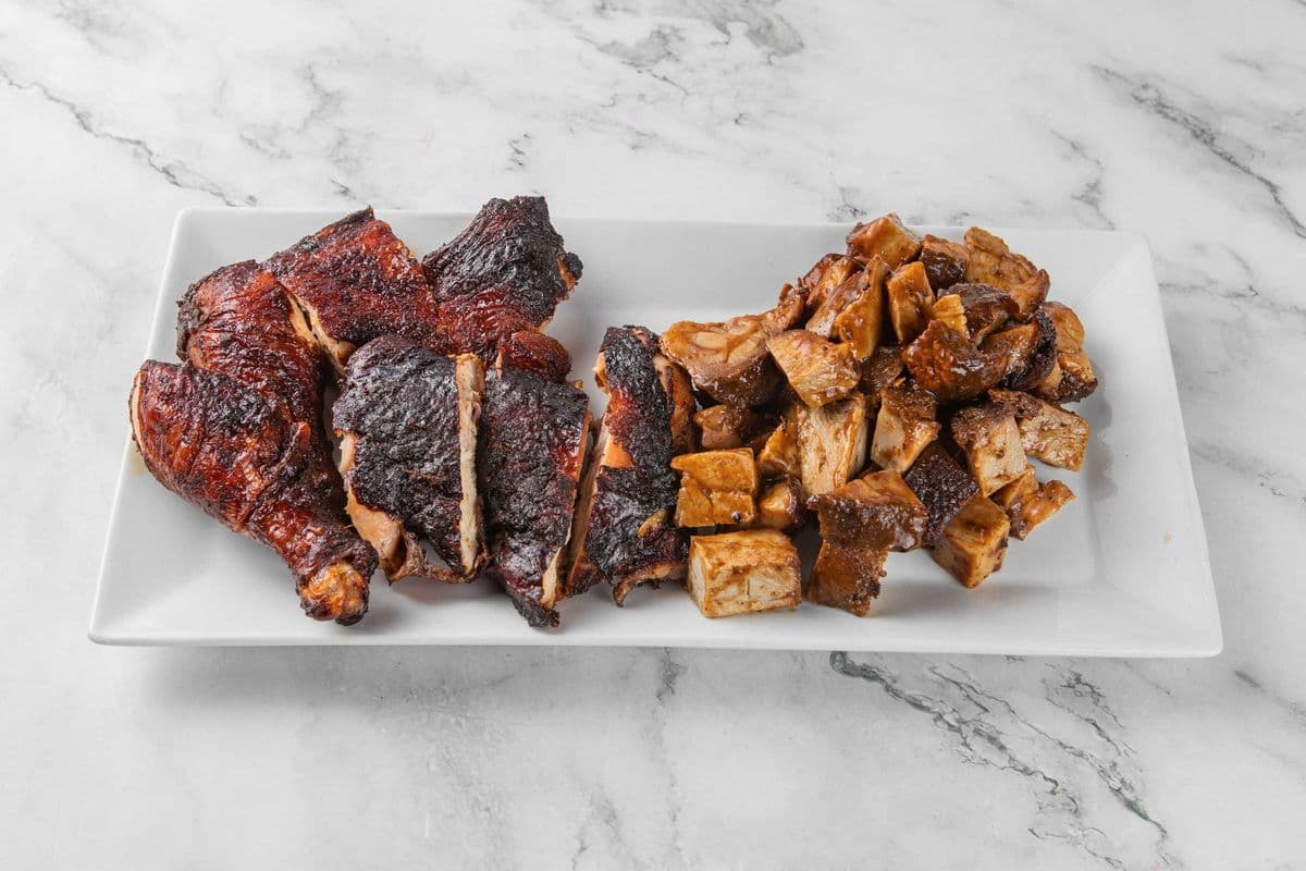 Jerk Chicken N Pork (meat only)
