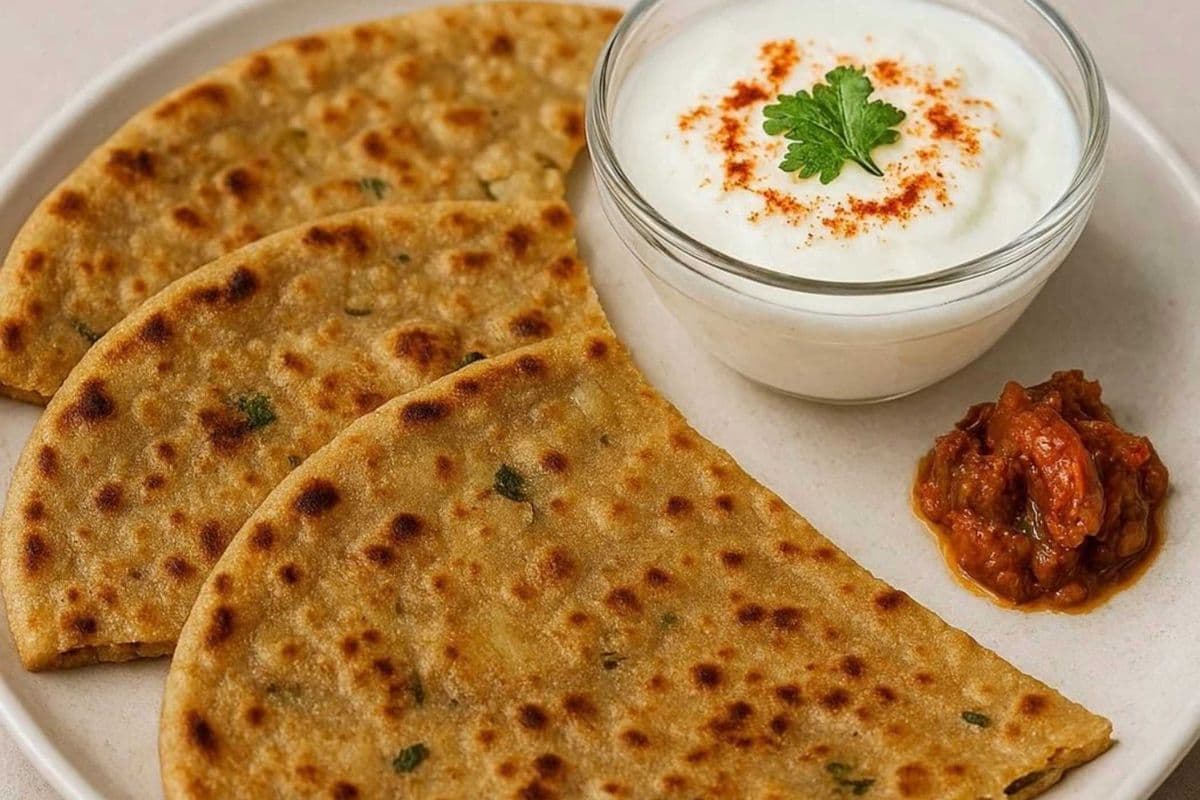 Aloo Paratha with Curd