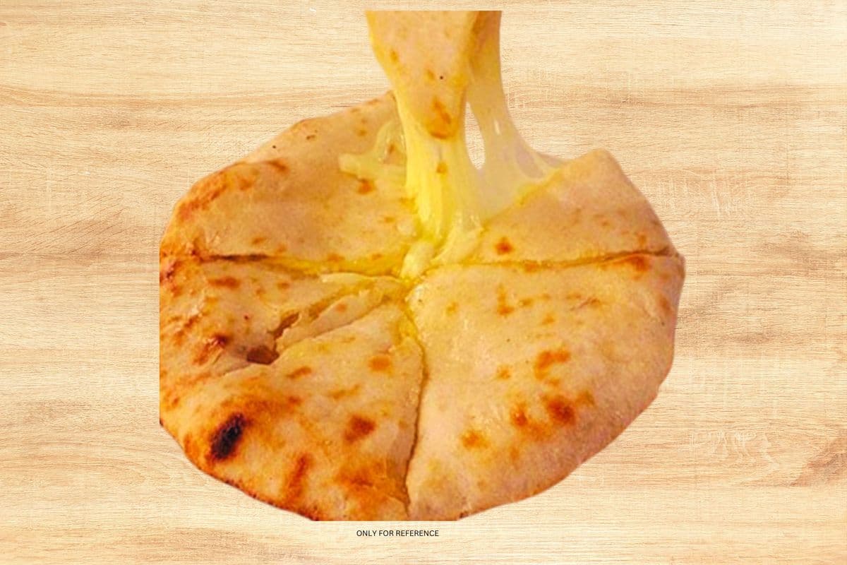 Cheese Naan (8”-9” DIAMETER)
