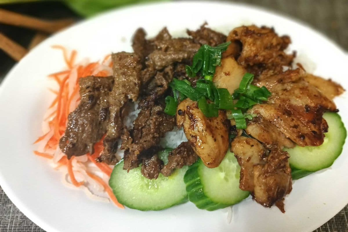 482. Com Ga Nuong, Bo Nuong