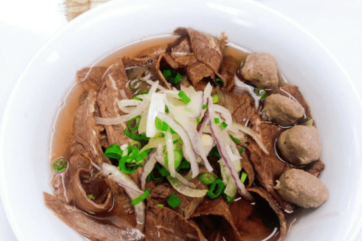 314. Well-Done Beef and Beef Ball Rice Noodle Soup - Pho Chin Bo Vien