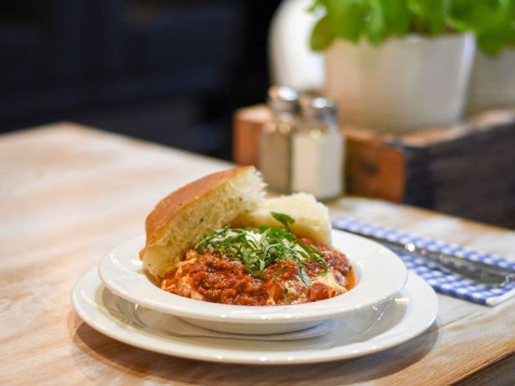 Lasagna with Meat Sauce