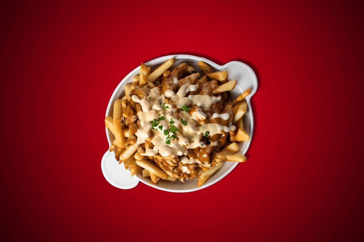Butter Chicken Poutine