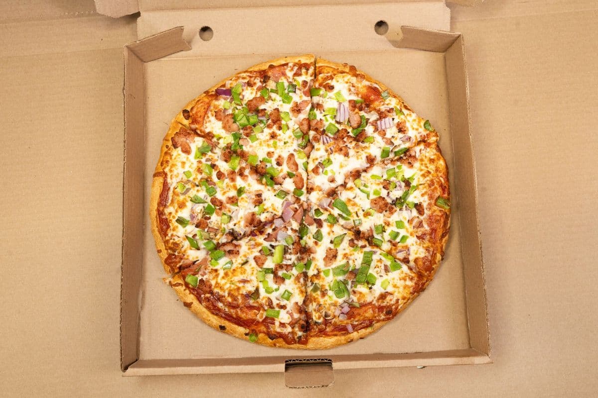Extra Large 18" Works Pizza