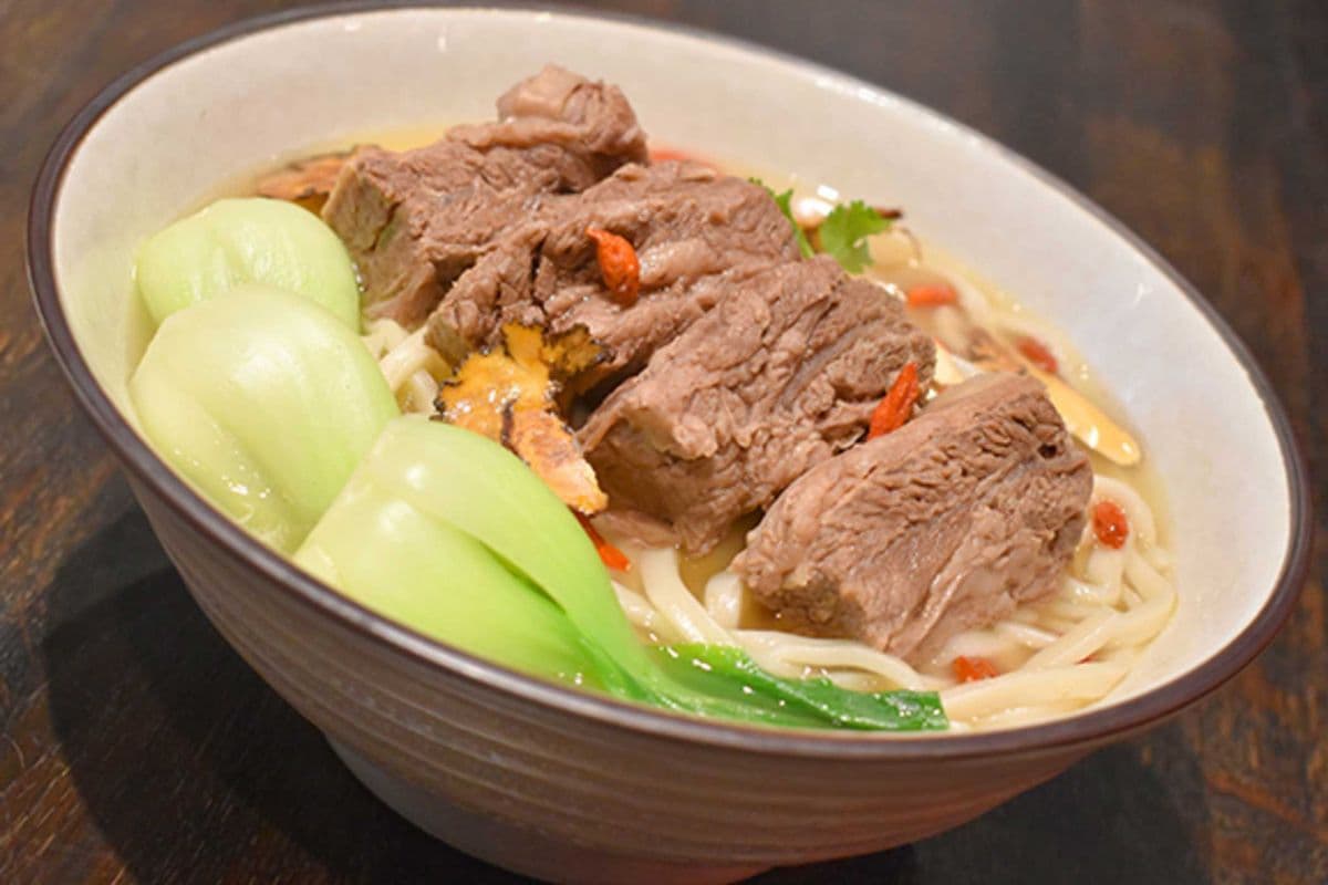Tonic Beef Brisket Noodle Soup 藥膳牛腩麵