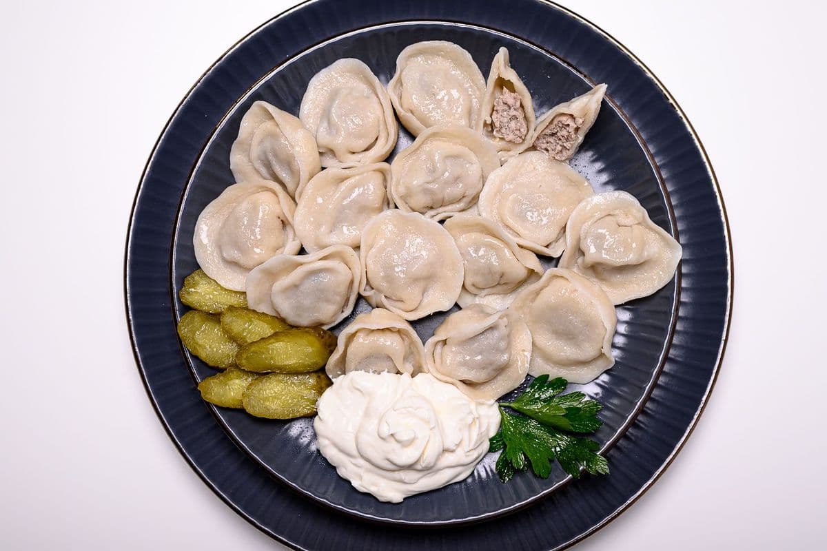 PELMENI / DUMPLINGS with Pork & Beef (15 pcs)