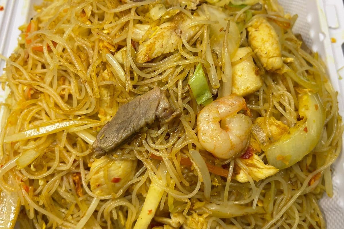 Singapore Fried Rice Noodles