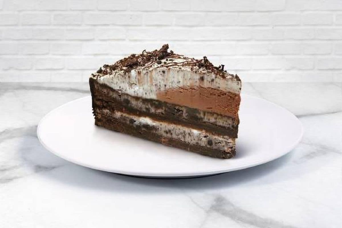 Cookies 'N Cream Cake