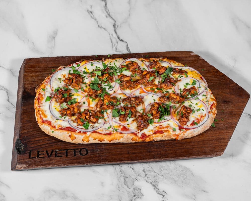 So-Cal Chicken Pizza
