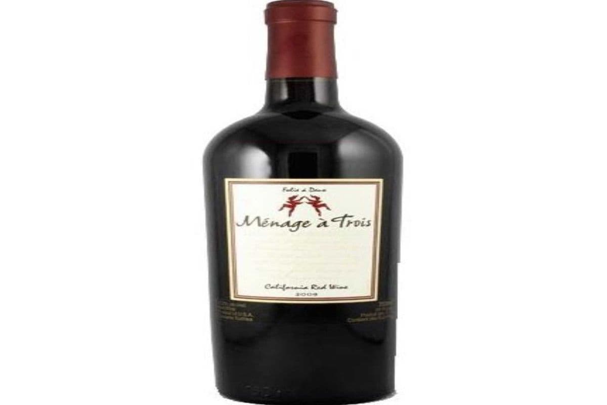 Menage A Trois Red (1 x 750 ml)