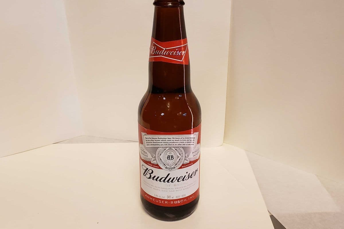Budweiser (1 x 12 oz Bottle)